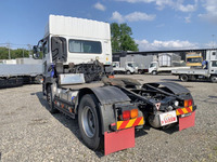 UDトラックスクオントレーラーヘッド（トラクターヘッド）大型（10t）[写真04]