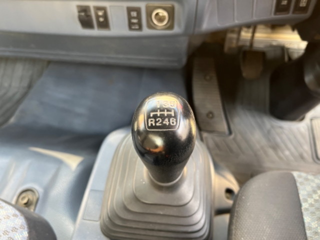 日野レンジャーダンプ中型（4t）[写真31]