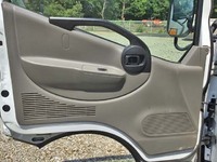 日産アトラスアルミバン小型（2t・3t）[写真24]