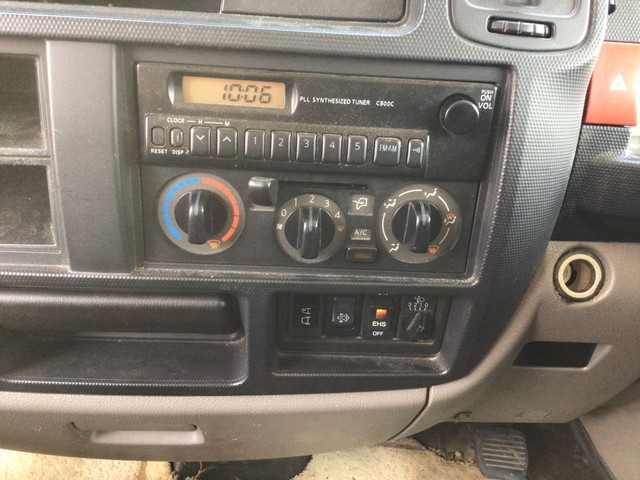 日産アトラスアルミバン小型（2t・3t）[写真33]