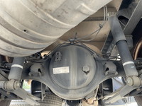 三菱ふそうキャンターガッツ平ボディ小型（2t・3t）[写真16]