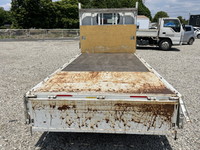 三菱ふそうキャンターガッツ平ボディ小型（2t・3t）[写真09]