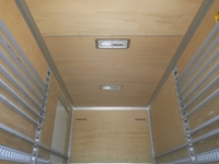 いすゞエルフアルミバン小型（2t・3t）[写真11]