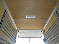 いすゞエルフアルミバン小型（2t・3t）[写真12]