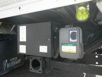 いすゞエルフアルミバン小型（2t・3t）[写真17]