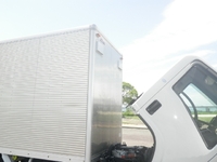 いすゞエルフアルミバン小型（2t・3t）[写真26]