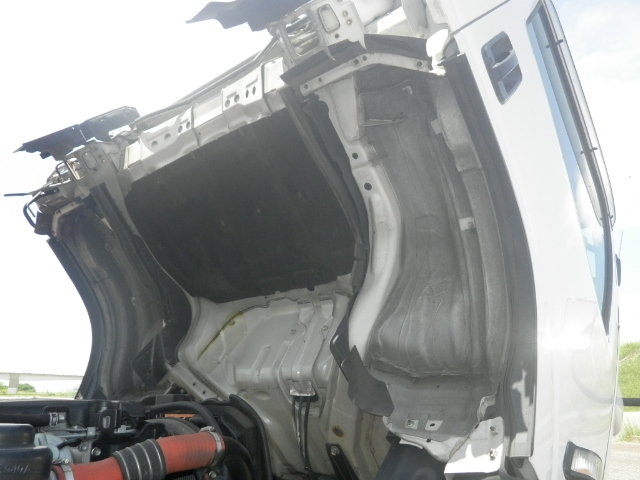 いすゞエルフアルミバン小型（2t・3t）[写真30]