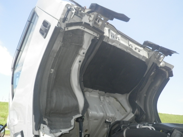 いすゞエルフアルミバン小型（2t・3t）[写真31]