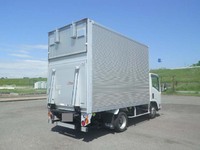 いすゞエルフアルミバン小型（2t・3t）[写真04]