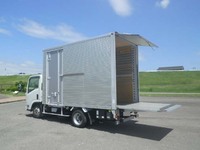 いすゞエルフアルミバン小型（2t・3t）[写真07]