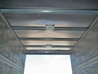 いすゞエルフアルミバン小型（2t・3t）[写真10]