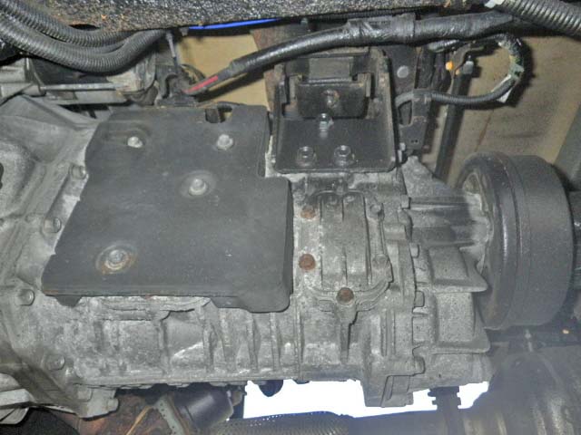 いすゞエルフアルミバン小型（2t・3t）[写真18]