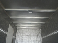 いすゞエルフアルミバン小型（2t・3t）[写真09]