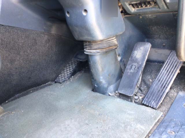 三菱ふそうスーパーグレート深ダンプ（土砂禁ダンプ）大型（10t）[写真30]