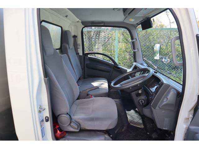 マツダタイタンアルミバン小型（2t・3t）[写真21]