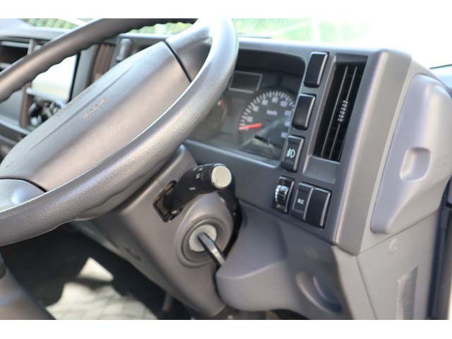 マツダタイタンアルミバン小型（2t・3t）[写真23]