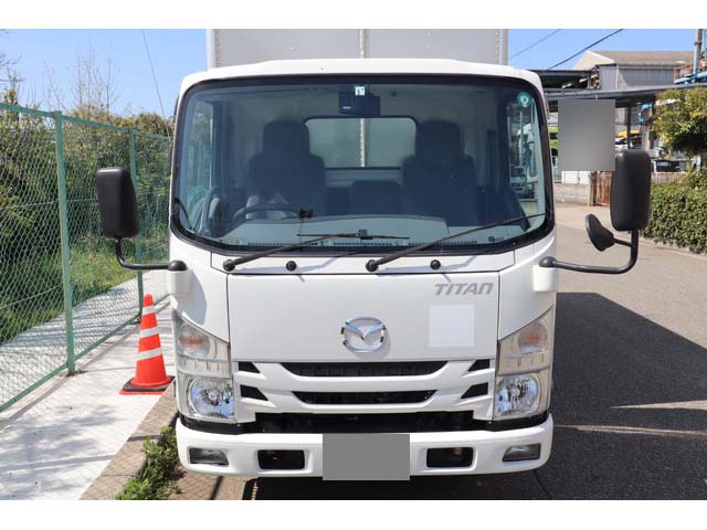 マツダタイタンアルミバン小型（2t・3t）[写真08]