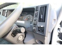 いすゞエルフアルミウイング小型（2t・3t）[写真30]