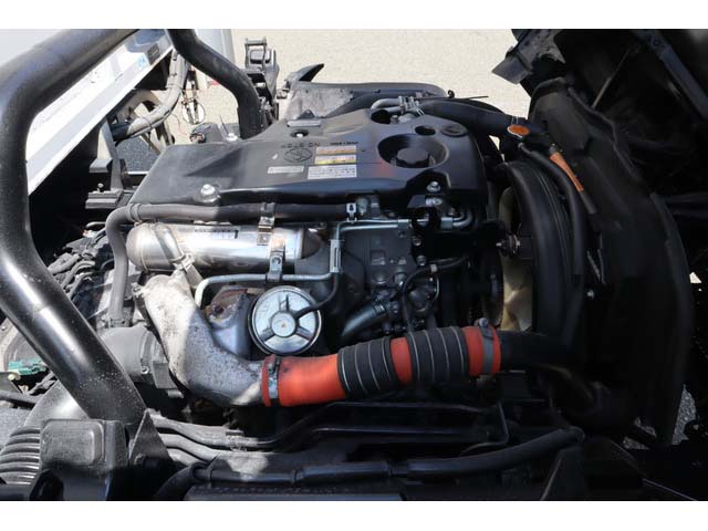 いすゞエルフアルミウイング小型（2t・3t）[写真08]