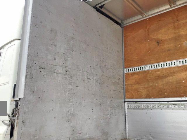 日野プロフィアアルミウイング大型（10t）[写真13]