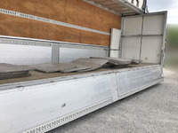 日野プロフィアアルミウイング大型（10t）[写真15]