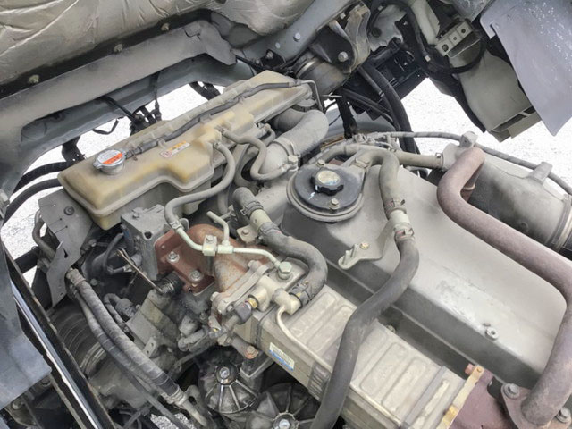 日野プロフィアアルミウイング大型（10t）[写真25]