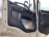 日野プロフィアアルミウイング大型（10t）[写真28]