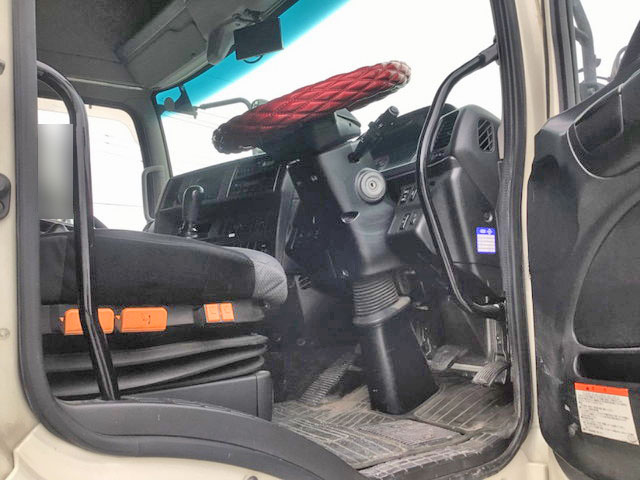 日野プロフィアアルミウイング大型（10t）[写真31]