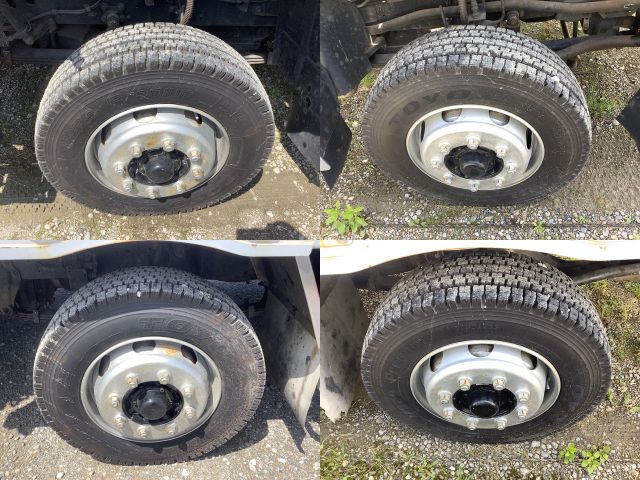 いすゞギガアルミウイング大型（10t）[写真12]