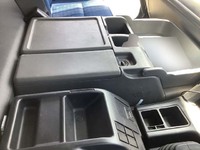 いすゞギガアルミウイング大型（10t）[写真32]