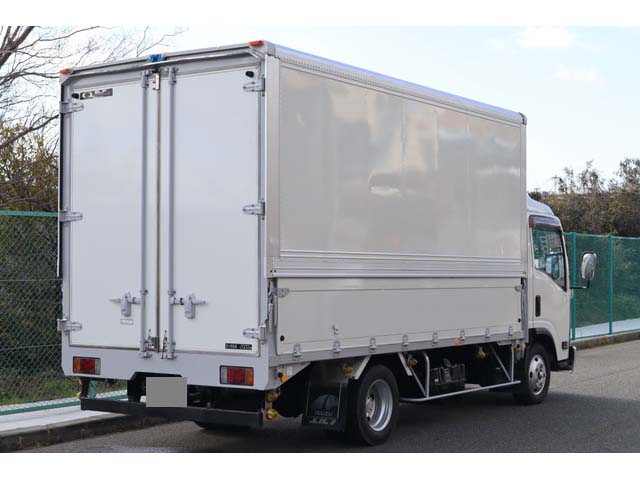 いすゞエルフパネルウイング小型（2t・3t）[写真04]