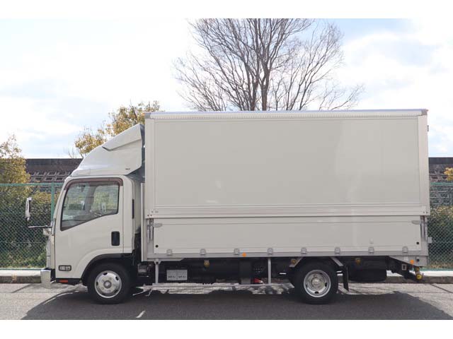 いすゞエルフパネルウイング小型（2t・3t）[写真05]