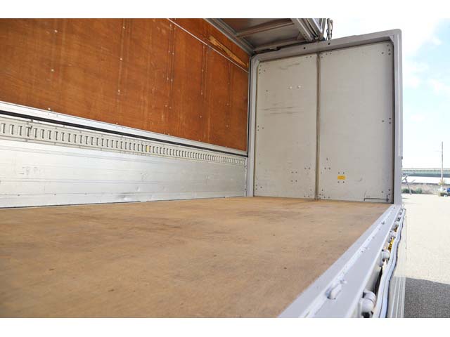 いすゞエルフパネルウイング小型（2t・3t）[写真07]