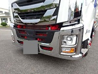 いすゞギガセルフクレーン4段大型（10t）[写真05]