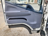 三菱ふそうキャンター冷凍車（冷蔵車）小型（2t・3t）[写真28]