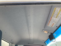 三菱ふそうキャンターアルミバン小型（2t・3t）[写真31]