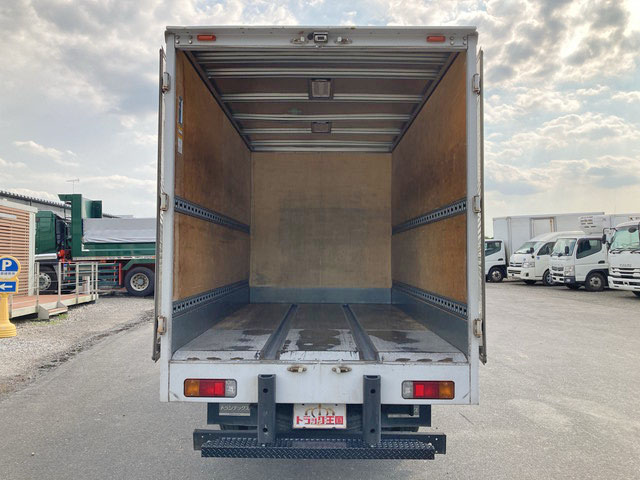日野デュトロアルミバン小型（2t・3t）[写真10]