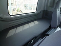 いすゞフォワード平ボディ中型（4t）[写真17]