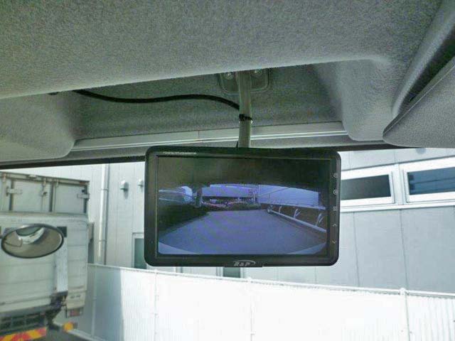 いすゞフォワード平ボディ中型（4t）[写真08]