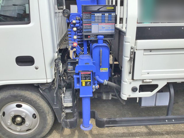 いすゞエルフクレーン4段小型（2t・3t）[写真14]