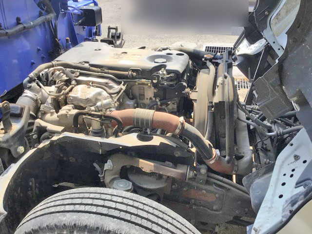 いすゞエルフクレーン4段小型（2t・3t）[写真28]