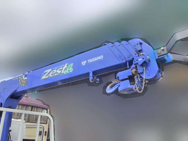 いすゞエルフクレーン4段小型（2t・3t）[写真09]