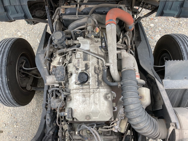 三菱ふそうファイターアルミウイング中型（4t）[写真21]