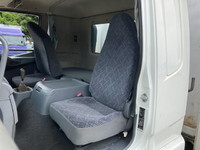 三菱ふそうファイターアルミウイング中型（4t）[写真25]