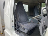 三菱ふそうファイターアルミウイング中型（4t）[写真26]