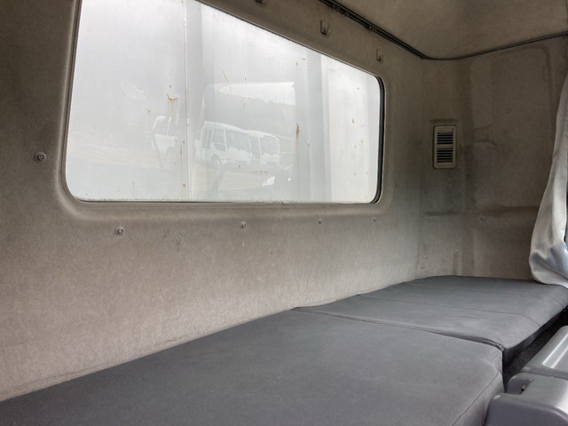 三菱ふそうファイターアルミウイング中型（4t）[写真29]