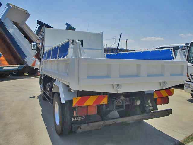 三菱ふそうファイターダンプ中型（4t）[写真04]