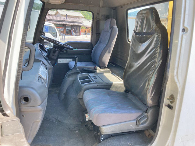 いすゞフォワードクレーン5段中型（4t）[写真32]