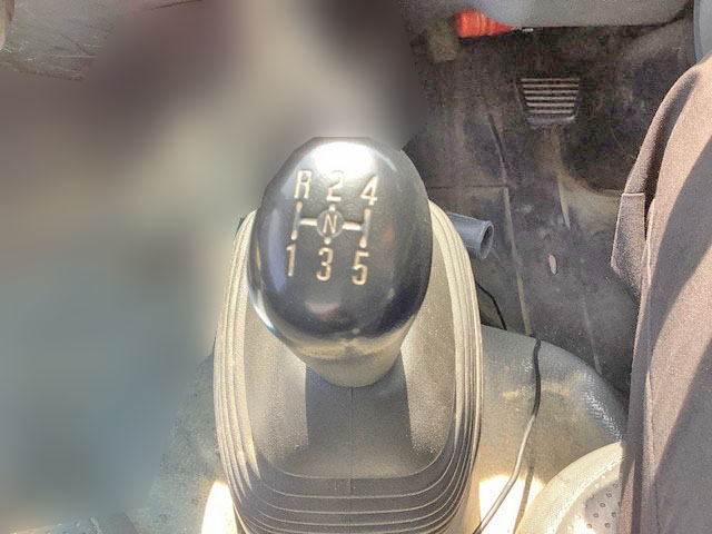 いすゞエルフダンプ小型（2t・3t）[写真33]