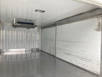 いすゞエルフ冷凍車（冷蔵車）小型（2t・3t）[写真14]